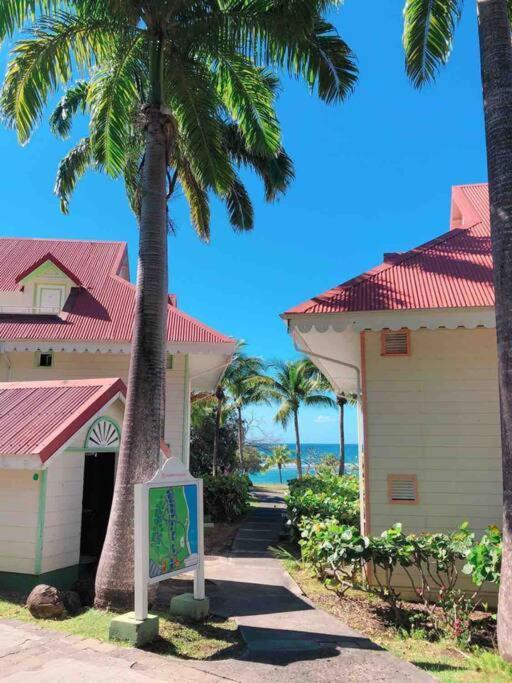 Le Mayakudja D'Or Apartamento Sainte-Anne  Exterior foto