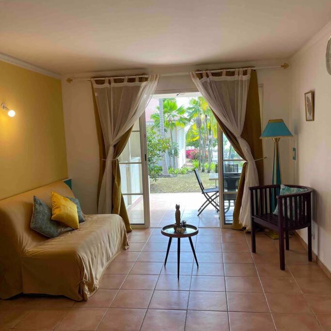 Le Mayakudja D'Or Apartamento Sainte-Anne  Exterior foto